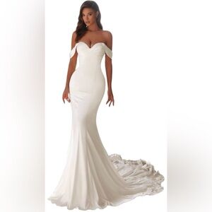 Elegant Off-Shoulder White Wedding Dress